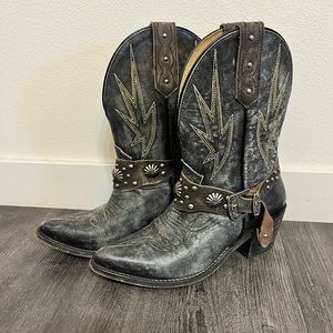 Circle G Western Boot. Have in mind you need to buy a size bigger for boots.